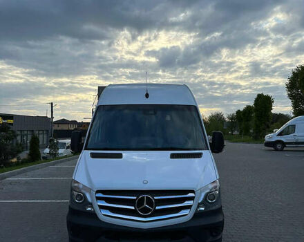 Белый Мерседес Sprinter, объемом двигателя 2.3 л и пробегом 257 тыс. км за 24800 $, фото 2 на Automoto.ua
