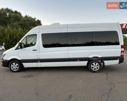 Белый Мерседес Sprinter, объемом двигателя 2.99 л и пробегом 800 тыс. км за 25800 $, фото 3 на Automoto.ua
