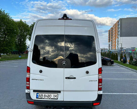 Белый Мерседес Sprinter, объемом двигателя 2.3 л и пробегом 257 тыс. км за 24800 $, фото 7 на Automoto.ua