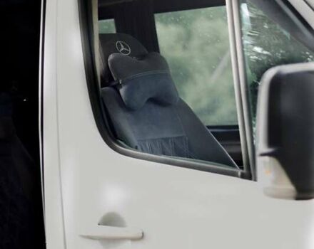 Белый Мерседес Sprinter, объемом двигателя 2.14 л и пробегом 612 тыс. км за 20000 $, фото 7 на Automoto.ua