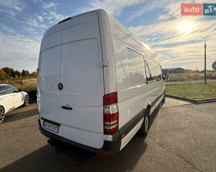 Белый Мерседес Sprinter, объемом двигателя 2.9 л и пробегом 365 тыс. км за 21000 $, фото 7 на Automoto.ua