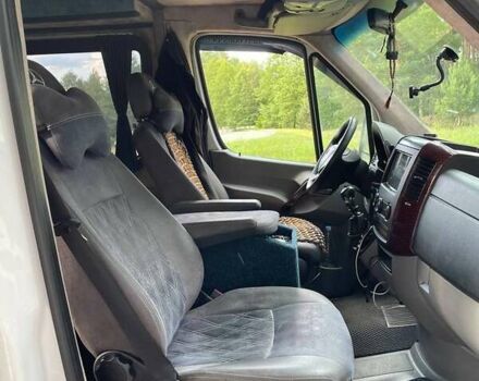 Белый Мерседес Sprinter, объемом двигателя 2.14 л и пробегом 612 тыс. км за 20000 $, фото 4 на Automoto.ua