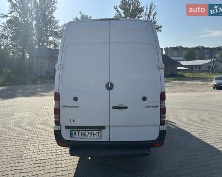 Белый Мерседес Sprinter, объемом двигателя 2.14 л и пробегом 286 тыс. км за 20500 $, фото 8 на Automoto.ua