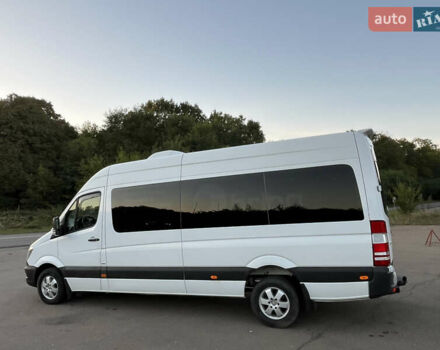 Белый Мерседес Sprinter, объемом двигателя 2.99 л и пробегом 800 тыс. км за 25800 $, фото 7 на Automoto.ua
