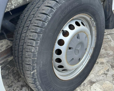 Белый Мерседес Sprinter, объемом двигателя 2.14 л и пробегом 150 тыс. км за 19400 $, фото 13 на Automoto.ua