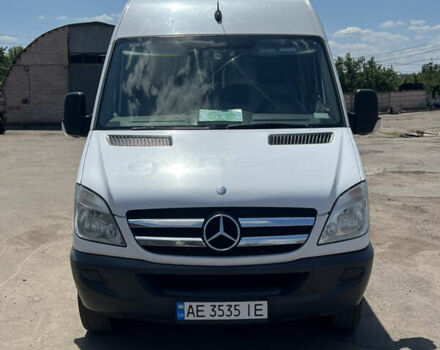 Белый Мерседес Sprinter, объемом двигателя 2.14 л и пробегом 185 тыс. км за 26500 $, фото 1 на Automoto.ua