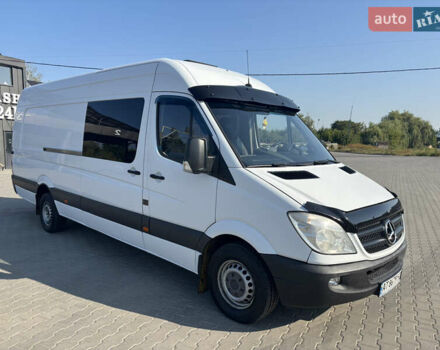 Белый Мерседес Sprinter, объемом двигателя 2.14 л и пробегом 286 тыс. км за 20500 $, фото 4 на Automoto.ua