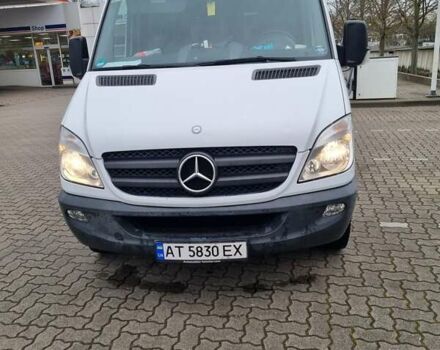 Белый Мерседес Sprinter, объемом двигателя 2.1 л и пробегом 142 тыс. км за 19200 $, фото 4 на Automoto.ua