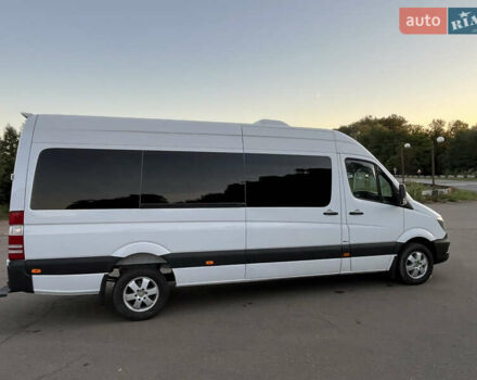 Белый Мерседес Sprinter, объемом двигателя 2.99 л и пробегом 800 тыс. км за 25800 $, фото 10 на Automoto.ua