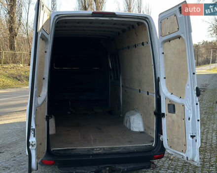 Белый Мерседес Sprinter, объемом двигателя 2.2 л и пробегом 260 тыс. км за 15800 $, фото 15 на Automoto.ua