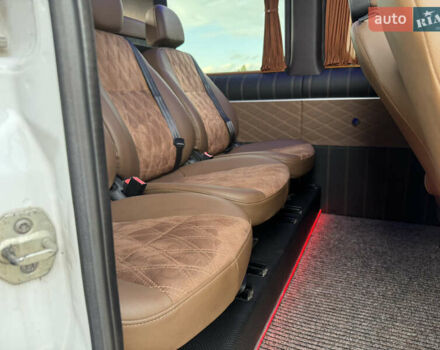Белый Мерседес Sprinter, объемом двигателя 2.2 л и пробегом 365 тыс. км за 23500 $, фото 28 на Automoto.ua