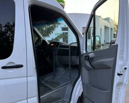 Белый Мерседес Sprinter, объемом двигателя 2.14 л и пробегом 665 тыс. км за 25000 $, фото 13 на Automoto.ua
