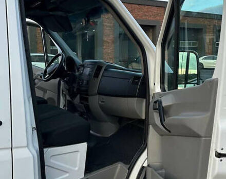 Білий Мерседес Sprinter, об'ємом двигуна 2.2 л та пробігом 430 тис. км за 23000 $, фото 13 на Automoto.ua