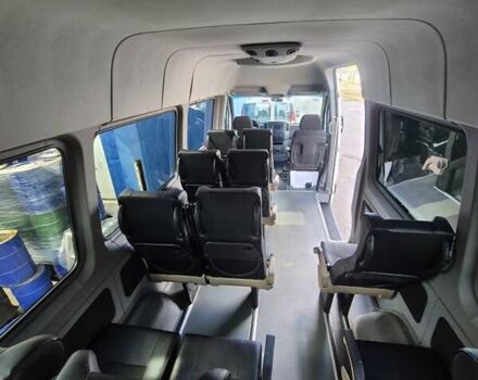 Белый Мерседес Sprinter, объемом двигателя 3.2 л и пробегом 161 тыс. км за 25000 $, фото 18 на Automoto.ua