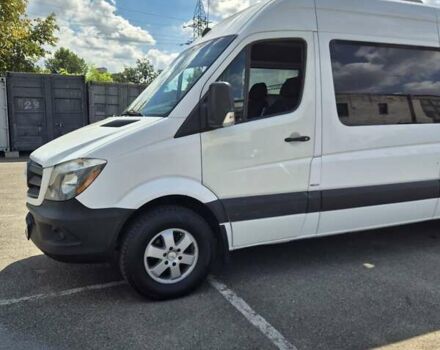 Белый Мерседес Sprinter, объемом двигателя 3.2 л и пробегом 161 тыс. км за 25000 $, фото 9 на Automoto.ua