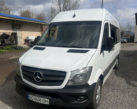 Белый Мерседес Sprinter, объемом двигателя 2.2 л и пробегом 541 тыс. км за 22300 $, фото 1 на Automoto.ua