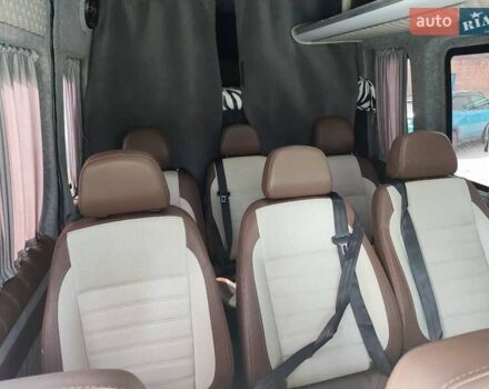 Белый Мерседес Sprinter, объемом двигателя 3.22 л и пробегом 450 тыс. км за 22000 $, фото 8 на Automoto.ua