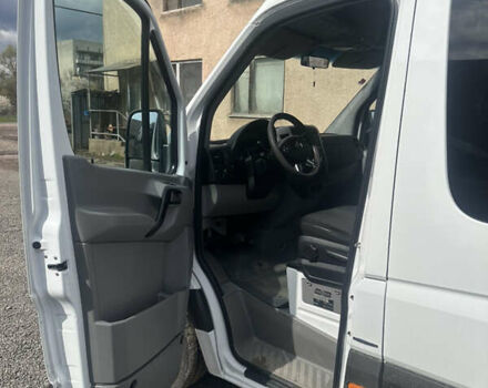 Белый Мерседес Sprinter, объемом двигателя 2.2 л и пробегом 541 тыс. км за 22300 $, фото 9 на Automoto.ua