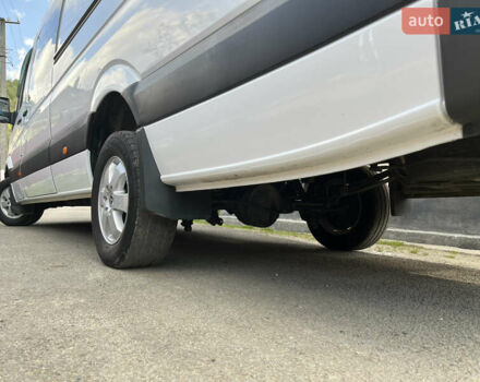 Белый Мерседес Sprinter, объемом двигателя 3 л и пробегом 540 тыс. км за 30000 $, фото 10 на Automoto.ua