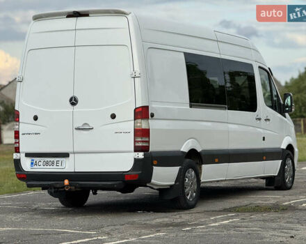 Белый Мерседес Sprinter, объемом двигателя 2.2 л и пробегом 365 тыс. км за 23500 $, фото 9 на Automoto.ua