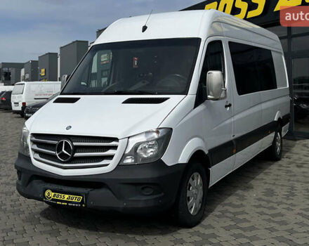 Белый Мерседес Sprinter, объемом двигателя 2.14 л и пробегом 618 тыс. км за 19400 $, фото 2 на Automoto.ua