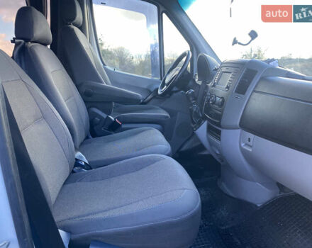 Белый Мерседес Sprinter, объемом двигателя 2.14 л и пробегом 440 тыс. км за 19700 $, фото 51 на Automoto.ua