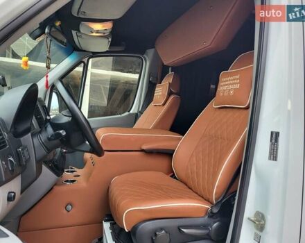 Белый Мерседес Sprinter, объемом двигателя 0 л и пробегом 410 тыс. км за 39000 $, фото 21 на Automoto.ua