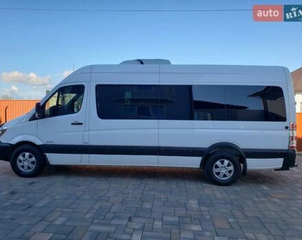 Белый Мерседес Sprinter, объемом двигателя 0 л и пробегом 48 тыс. км за 57000 $, фото 5 на Automoto.ua