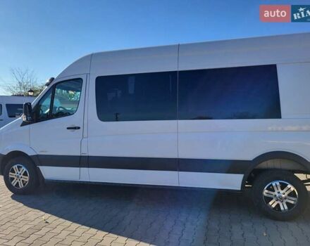 Белый Мерседес Sprinter, объемом двигателя 2.99 л и пробегом 580 тыс. км за 27500 $, фото 5 на Automoto.ua