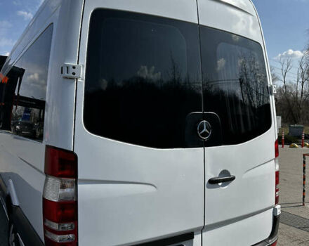 Белый Мерседес Sprinter, объемом двигателя 2.14 л и пробегом 347 тыс. км за 22500 $, фото 4 на Automoto.ua