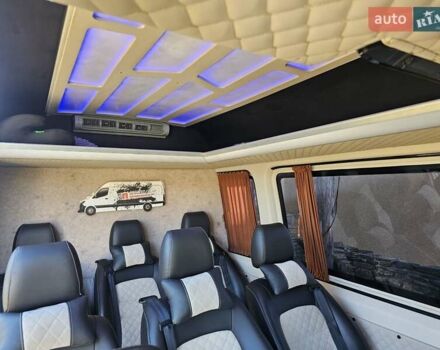 Белый Мерседес Sprinter, объемом двигателя 2.3 л и пробегом 580 тыс. км за 23000 $, фото 5 на Automoto.ua