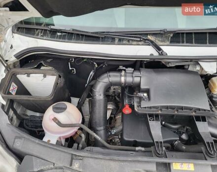 Белый Мерседес Sprinter, объемом двигателя 0 л и пробегом 410 тыс. км за 39000 $, фото 19 на Automoto.ua