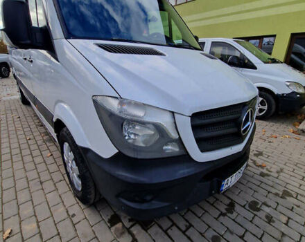 Белый Мерседес Sprinter, объемом двигателя 0 л и пробегом 870 тыс. км за 19000 $, фото 2 на Automoto.ua
