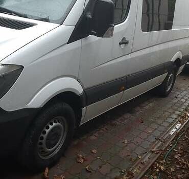 Белый Мерседес Sprinter, объемом двигателя 2.1 л и пробегом 195 тыс. км за 22000 $, фото 4 на Automoto.ua