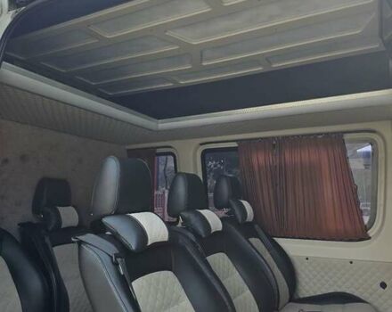 Белый Мерседес Sprinter, объемом двигателя 2.1 л и пробегом 360 тыс. км за 20000 $, фото 5 на Automoto.ua