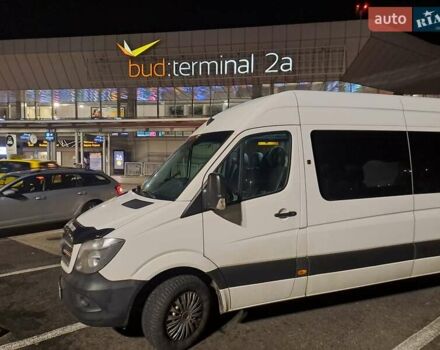 Белый Мерседес Sprinter, объемом двигателя 2.3 л и пробегом 350 тыс. км за 21000 $, фото 4 на Automoto.ua