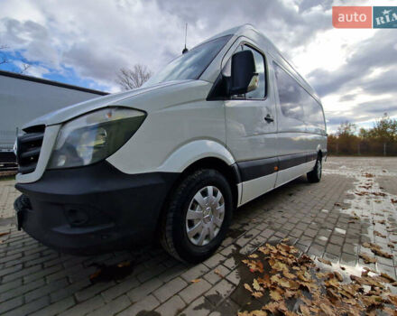 Белый Мерседес Sprinter, объемом двигателя 0 л и пробегом 870 тыс. км за 19000 $, фото 8 на Automoto.ua