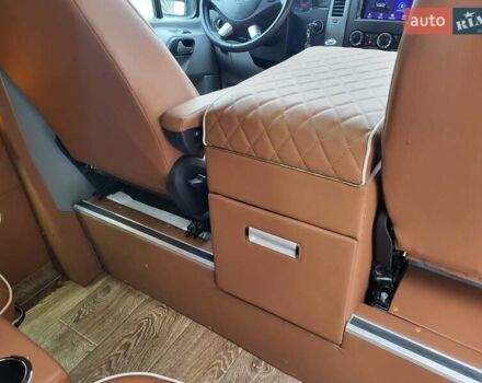 Белый Мерседес Sprinter, объемом двигателя 0 л и пробегом 410 тыс. км за 39000 $, фото 16 на Automoto.ua