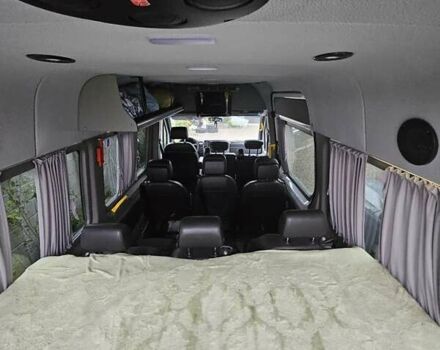 Білий Мерседес Sprinter, об'ємом двигуна 2.14 л та пробігом 320 тис. км за 25600 $, фото 9 на Automoto.ua
