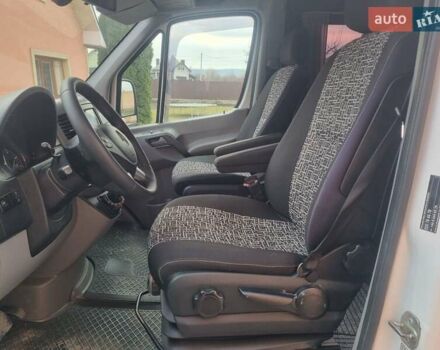 Белый Мерседес Sprinter, объемом двигателя 2.2 л и пробегом 382 тыс. км за 17450 $, фото 8 на Automoto.ua