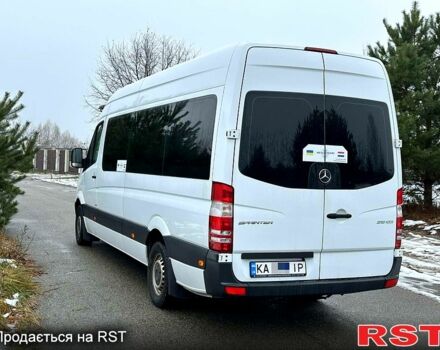 Белый Мерседес Sprinter, объемом двигателя 22 л и пробегом 470 тыс. км за 30500 $, фото 4 на Automoto.ua