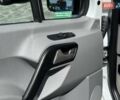 Белый Мерседес Sprinter, объемом двигателя 2.2 л и пробегом 305 тыс. км за 34900 $, фото 14 на Automoto.ua