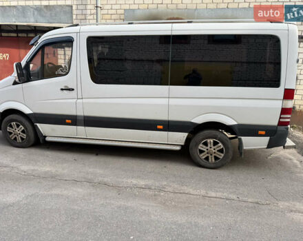 Белый Мерседес Sprinter, объемом двигателя 2.14 л и пробегом 380 тыс. км за 18500 $, фото 8 на Automoto.ua