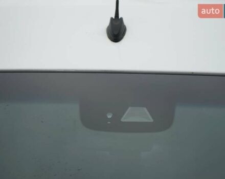 Белый Мерседес Sprinter, объемом двигателя 2.14 л и пробегом 320 тыс. км за 18595 $, фото 8 на Automoto.ua