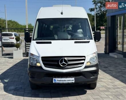 Белый Мерседес Sprinter, объемом двигателя 2.2 л и пробегом 305 тыс. км за 34900 $, фото 1 на Automoto.ua