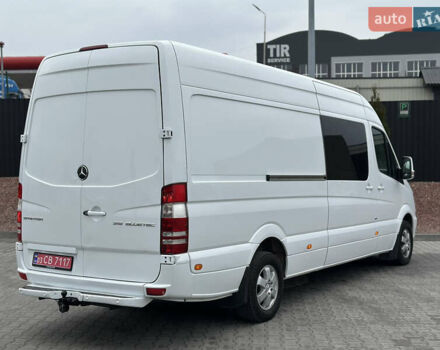Белый Мерседес Sprinter, объемом двигателя 3 л и пробегом 222 тыс. км за 25499 $, фото 6 на Automoto.ua