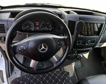 Білий Мерседес Sprinter, об'ємом двигуна 2.2 л та пробігом 320 тис. км за 24900 $, фото 6 на Automoto.ua