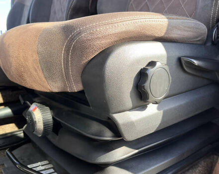 Белый Мерседес Sprinter, объемом двигателя 3 л и пробегом 895 тыс. км за 23700 $, фото 12 на Automoto.ua