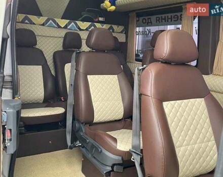 Белый Мерседес Sprinter, объемом двигателя 2.2 л и пробегом 737 тыс. км за 25000 $, фото 39 на Automoto.ua