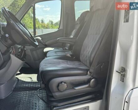 Білий Мерседес Sprinter, об'ємом двигуна 2.1 л та пробігом 570 тис. км за 24999 $, фото 7 на Automoto.ua